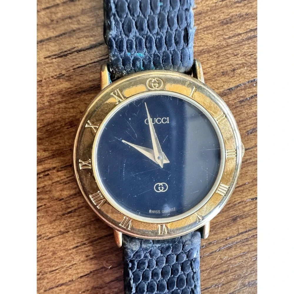 Gucci 3000 L Gold Plated Ladies Watch Black Dial Roman Bezel